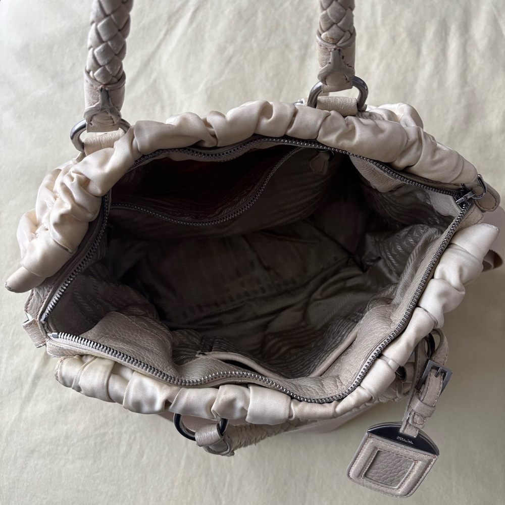 Prada Tessuto Gaufre Lavanda Tote Bag - Picture 5 of 9